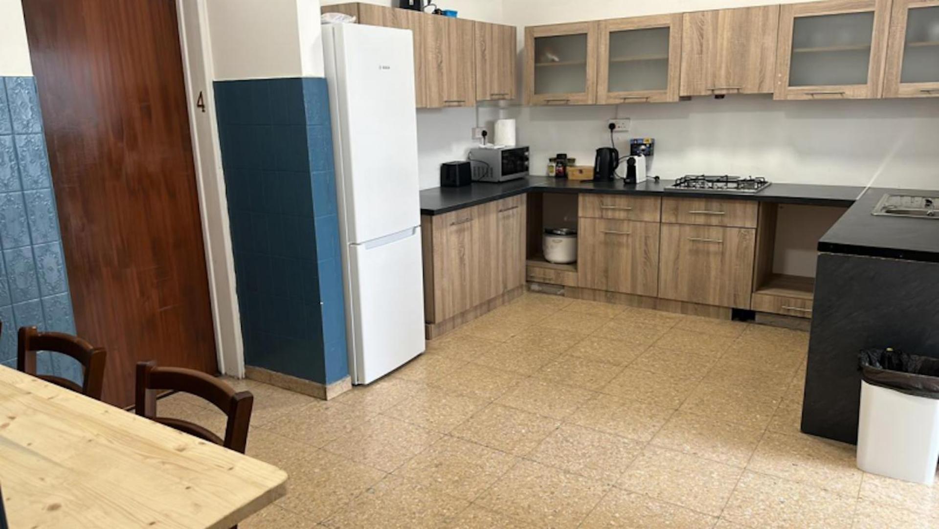 Unique City Hostel 100 Meters From Beach Lárnaka Kültér fotó